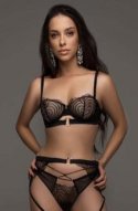 open minded london escort MALKY