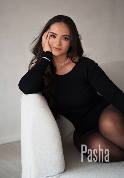 elite london escort ALAYA