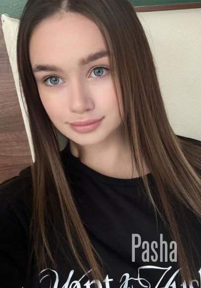 young london escort AURORA