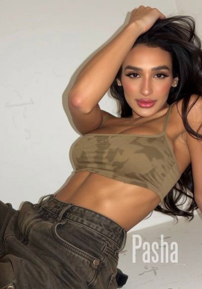 busty escort london FADERA