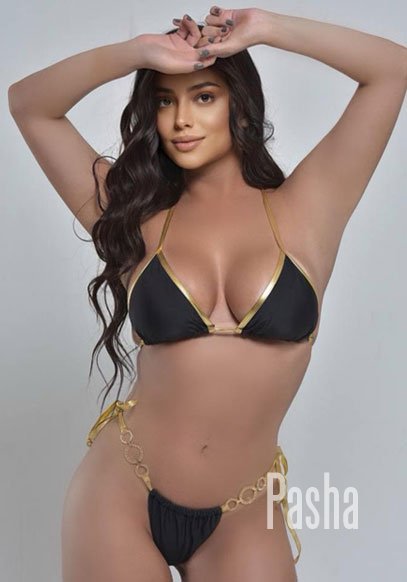 busty london escort SEMONIA PASHA