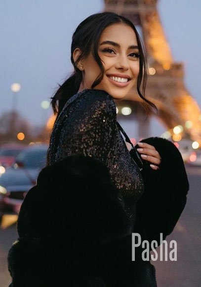 open minded london escort GROZA